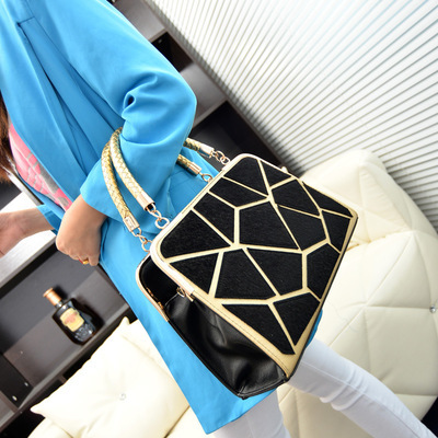 菱格馬毛拼接女士包包 解讀歐美復(fù)古OL風(fēng)潮2013秋冬新款